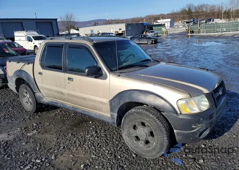 2002 Ford Explorer Sport Trac z USA, uszkodzony, nr VIN 1FMZU77E92UD42009